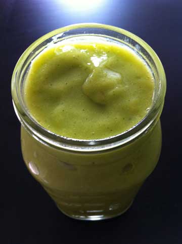 Cool Mango Green Smoothie